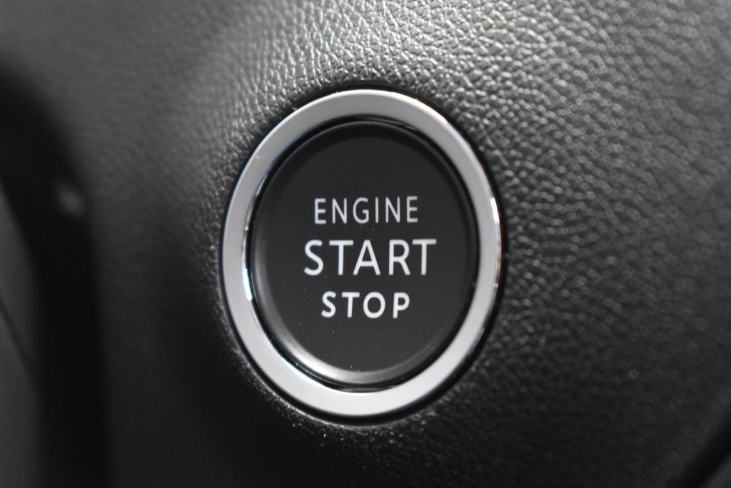 Opel Crossland X 1.2 turbo innovation | winterpakket | lmv | navi |