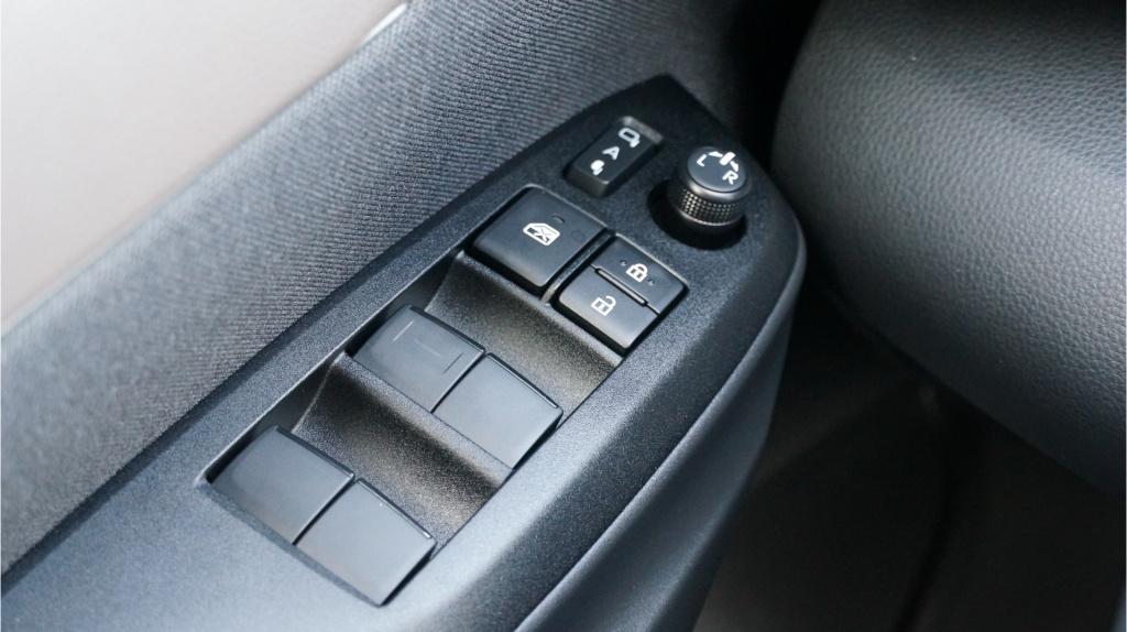 Toyota Yaris Cross 1.5 hybrid 130 executive rijklaar incl garantie