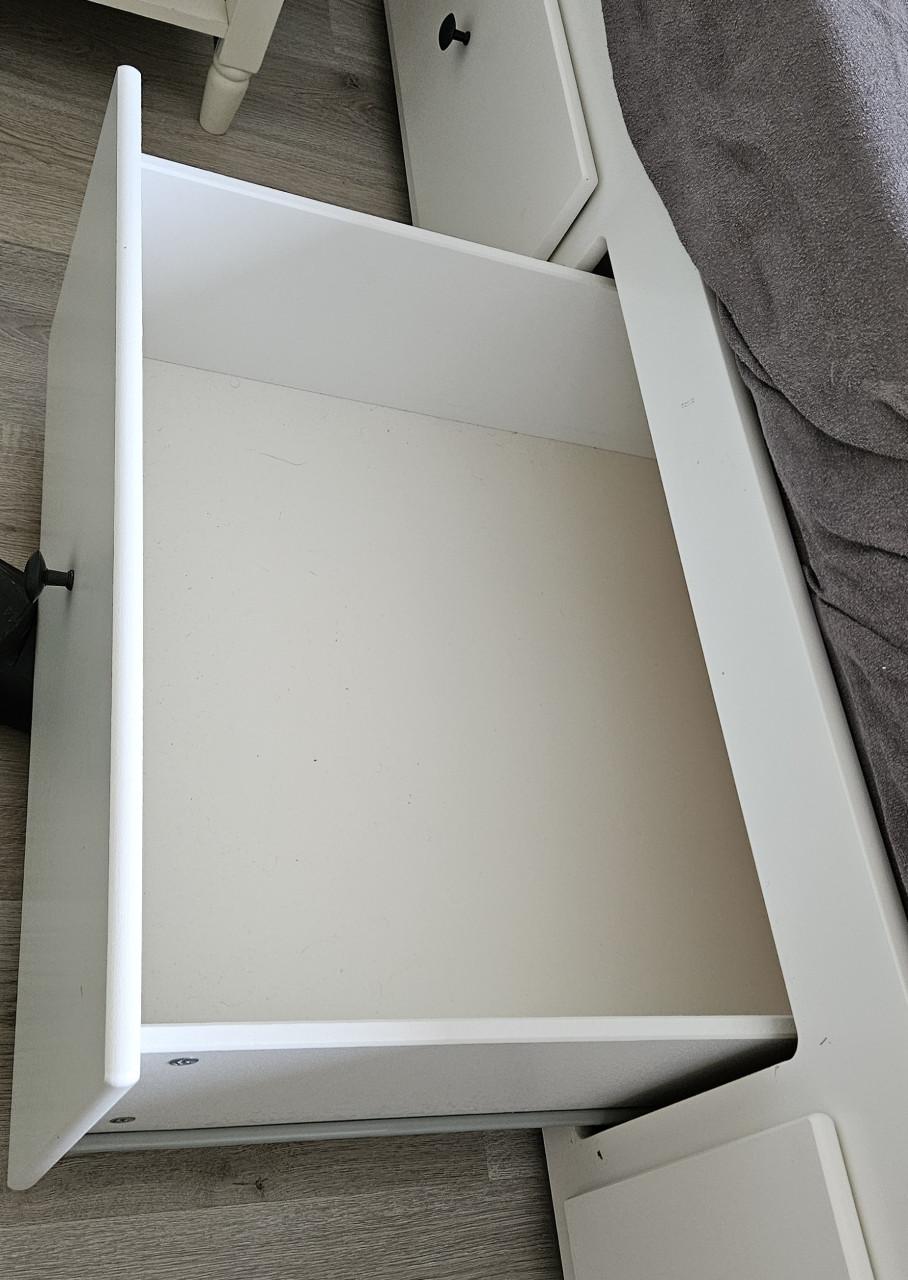 Hemnes (Ikea) bed(bank) wit met 3 lades