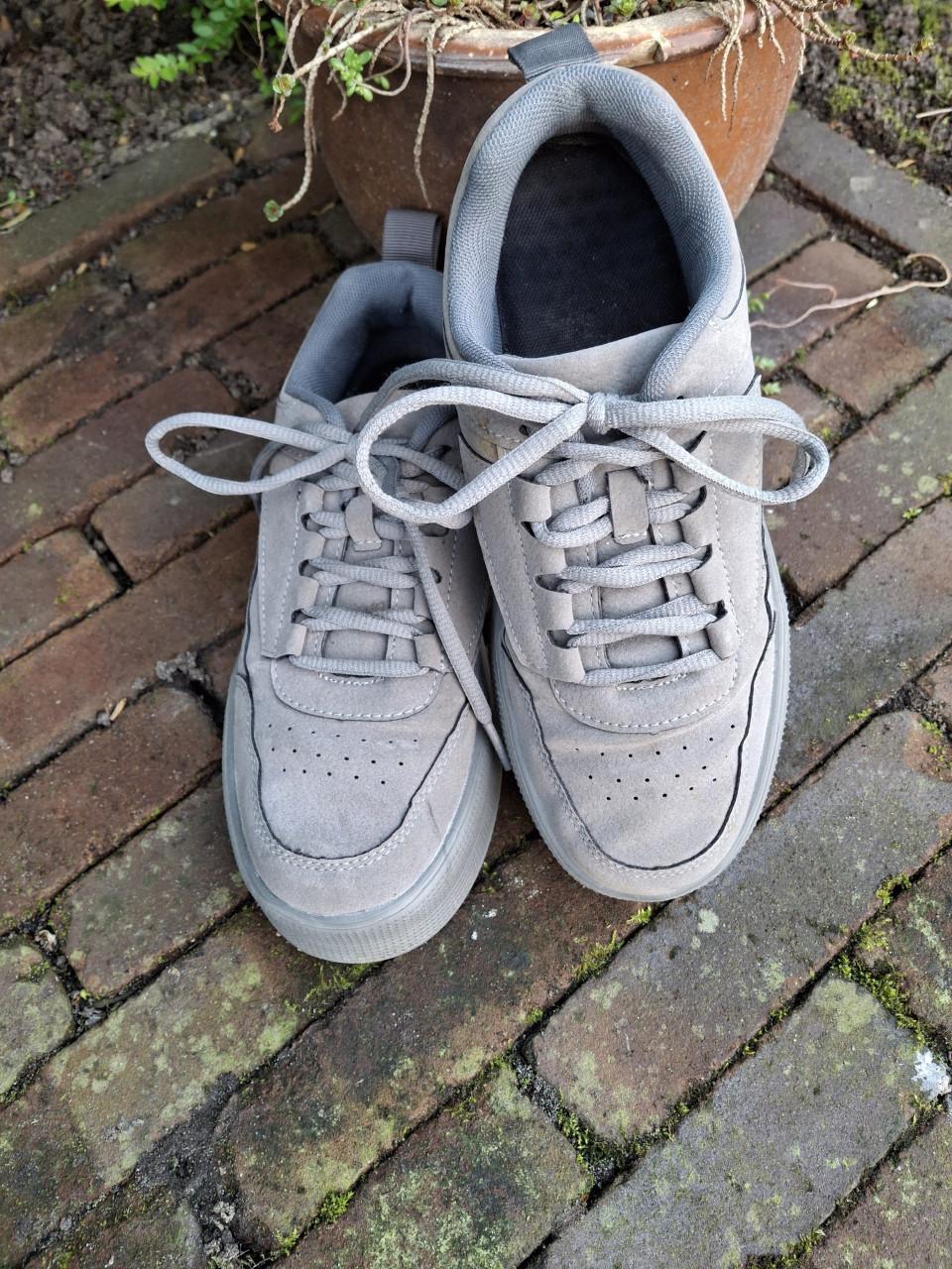 2 paar schoenen maat 37/38