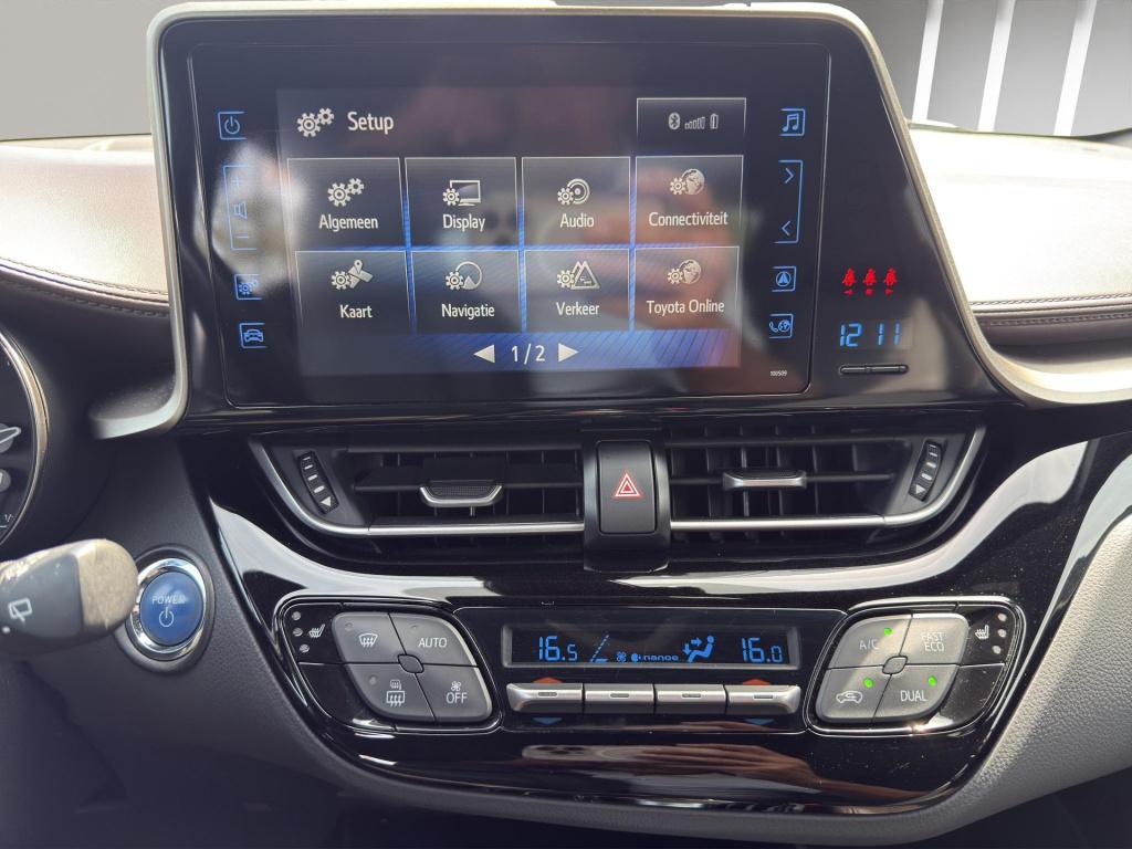 Toyota C-hr 1.8 hybrid executive | navi | camera | half leder | parksensors