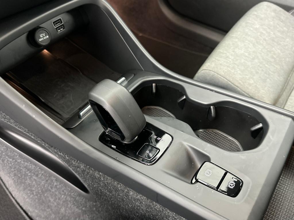 Volvo XC40 t4 211pk recharge inscription exp| navi| climate| camera| dab+|