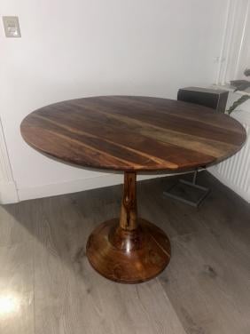 Mooie Madame Stoltz tafel