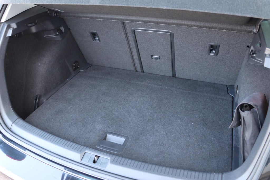 Volkswagen Golf 1.2 tsi business edition r connected