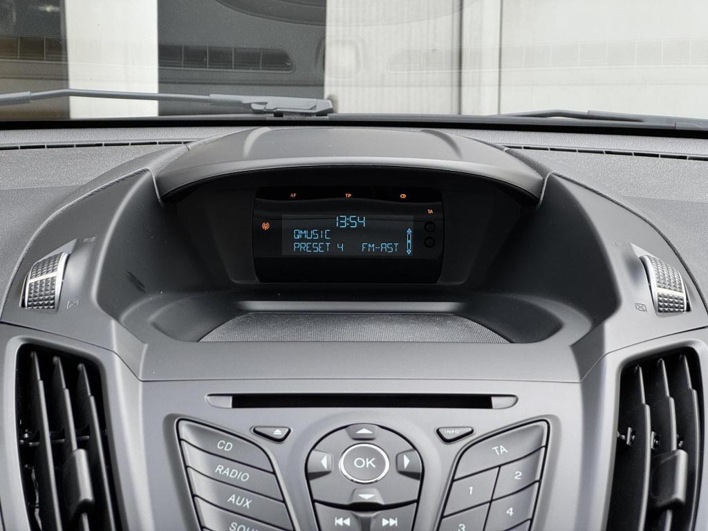 Ford Kuga 1.5 trend nl-auto, 1800kg trekgewicht!