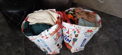 2 Bigshoppers dameskleding xs/s