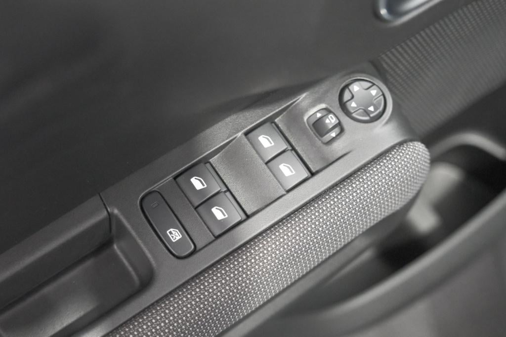 Citroen C3 Aircross origin puretech 130 eat6 max | camera | navigatie | par