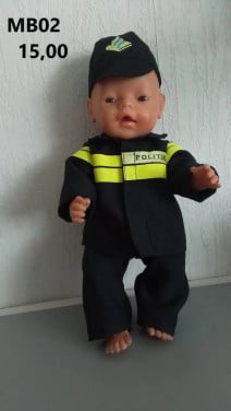 Baby born / babyborn politie pak . Opbrengst KiKa. Poppenkleertjes.