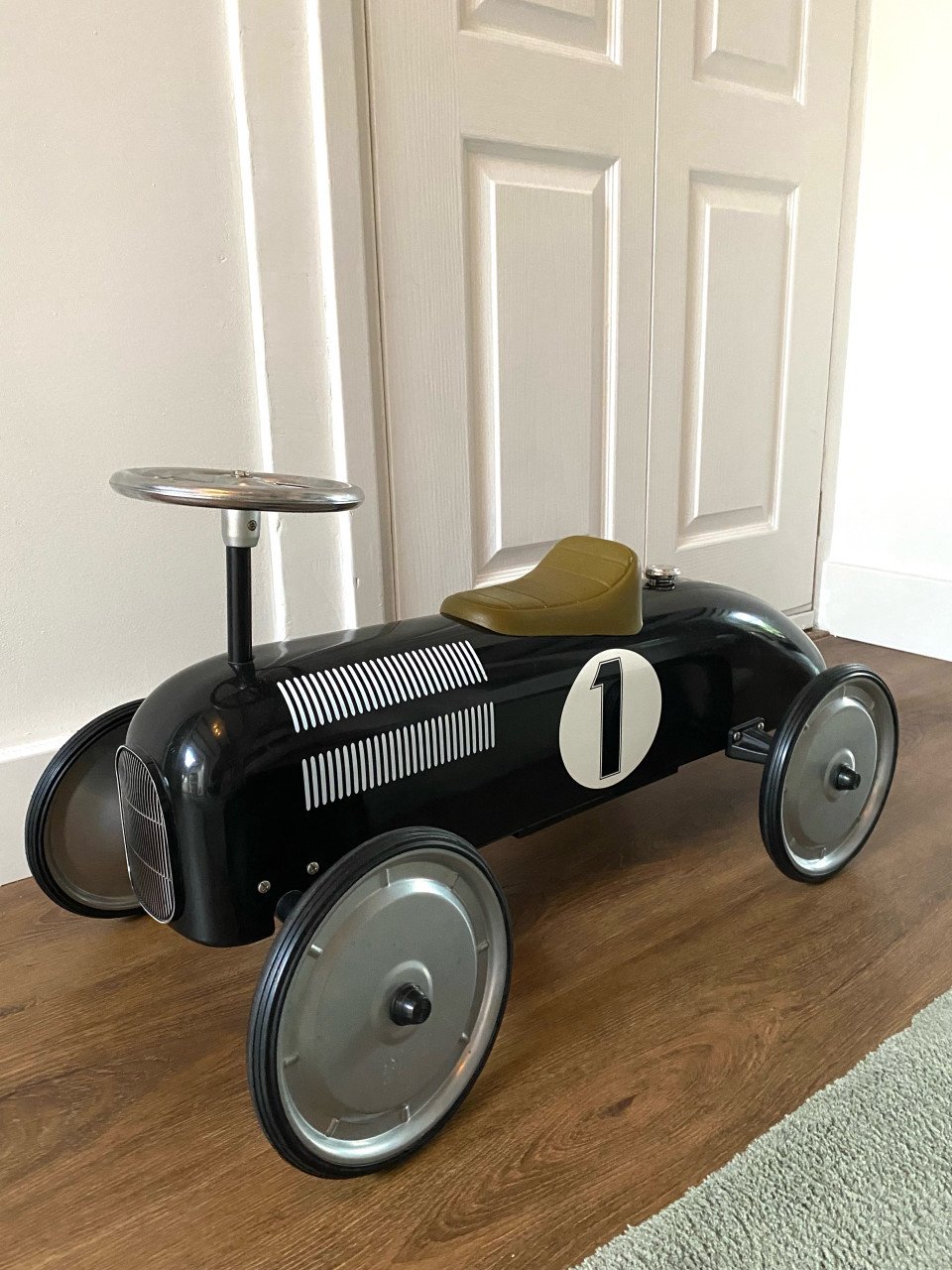 Retro loopauto zwart (als nieuw!)