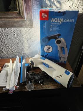 Dirt Devil AquaClean Raamreiniger - Zo goed als nieuw!