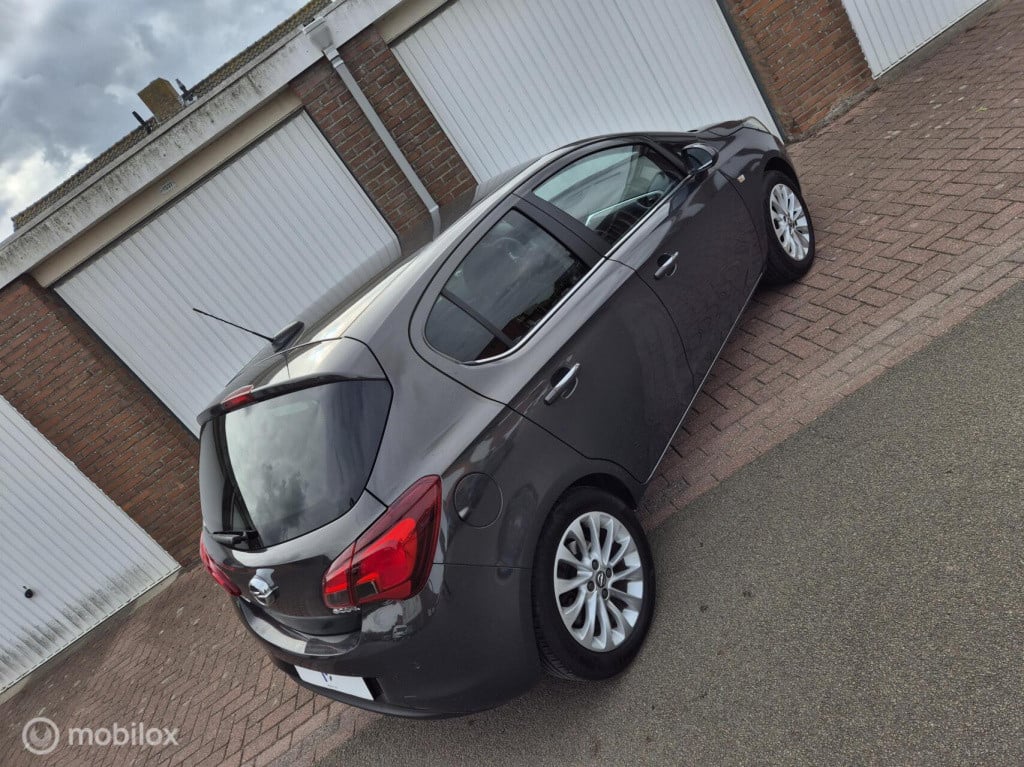 Opel Corsa 1.0 turbo innovation / 5-deurs / airco / cruisecontrol / parkeer