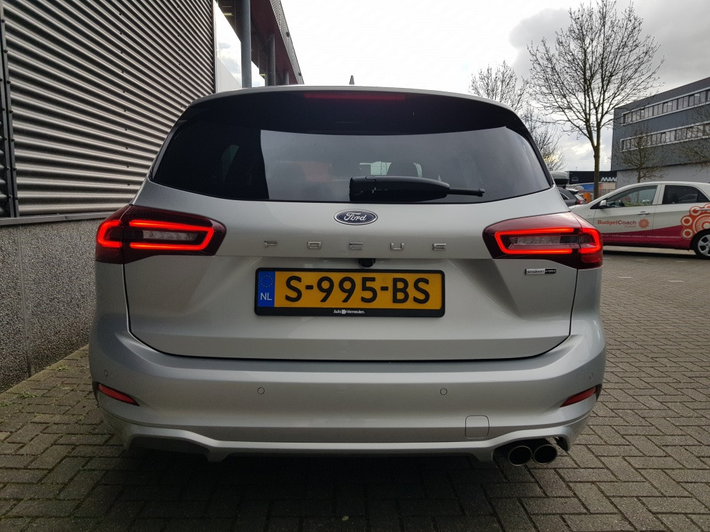 Ford Focus wagon st-line x 1.0 ecoboost