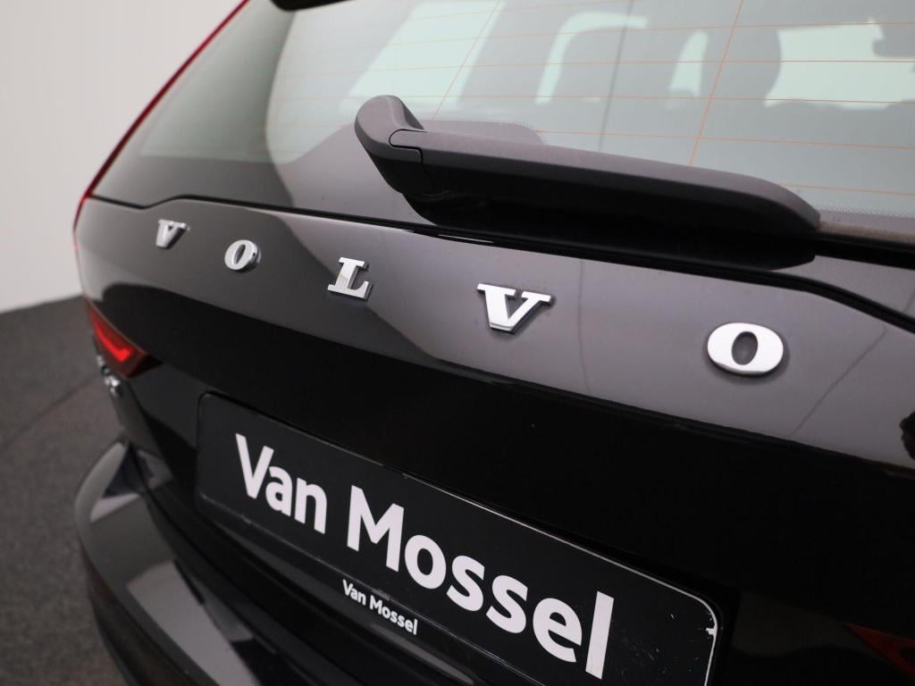 Volvo V60 2.0 b3 momentum business | automaat | virtual cockpit | dab | led