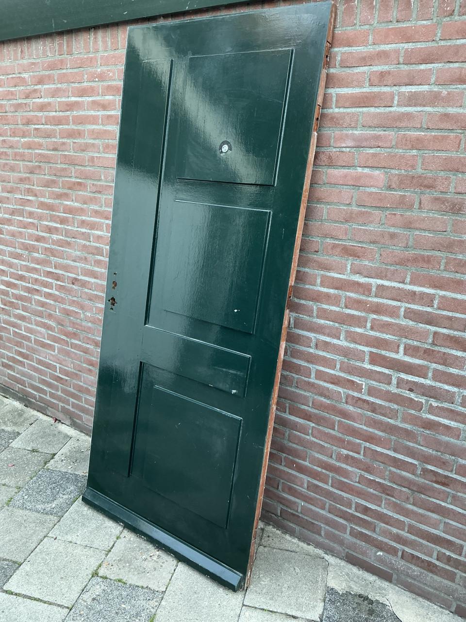Voordeur  (C)