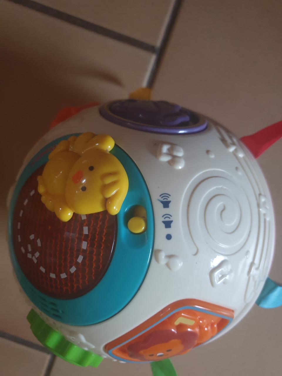 Baby spullen ,muziekstandaard met wipertje