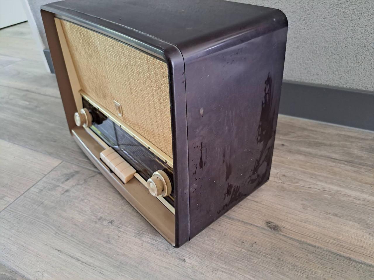 🤩 Nostalgie  Niet werkende vintage Philips buizenradio,