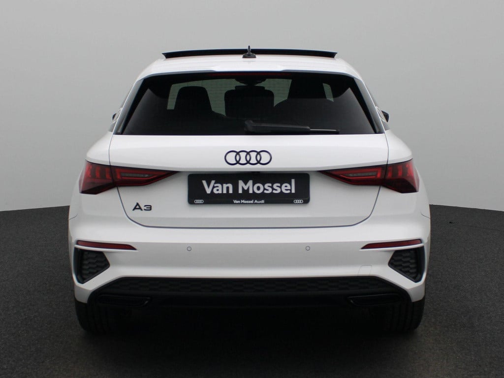 Audi A3 sportback 45 tfsi e s edition competition 245 pk | s-line | automaa