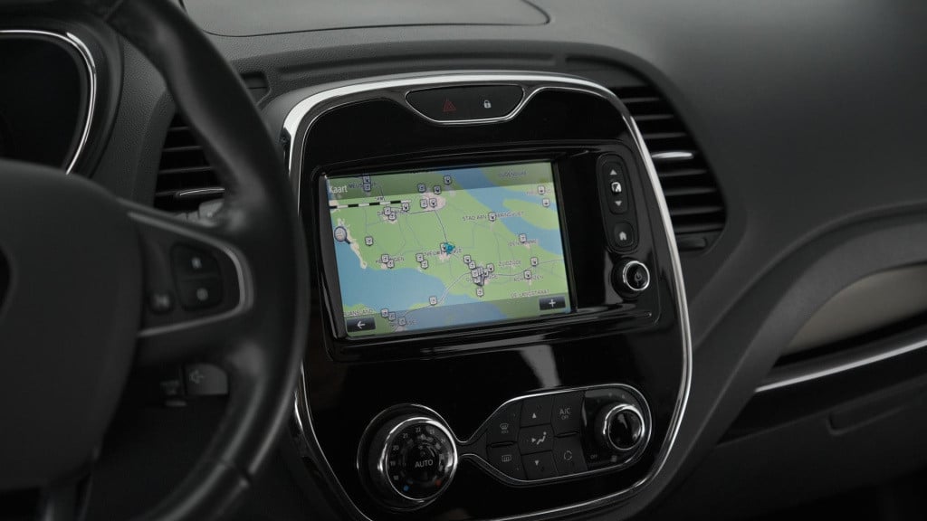 Renault Captur tce 120 dynamique | trekhaak | camera | r-link navigatie | p