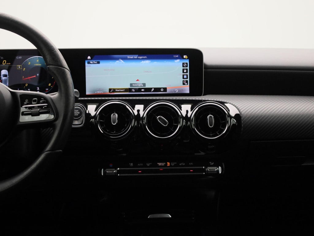 Mercedes-Benz A-Klasse 180 business solution | automaat | virtual cockpit |