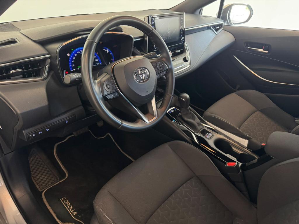 Toyota Corolla Touring Sports 1.8 hybrid dynamic