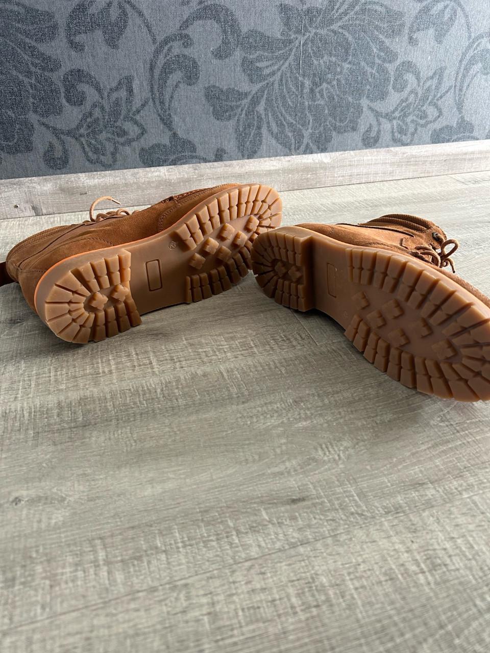 Nieuwe schoenen van Sacha maat 42