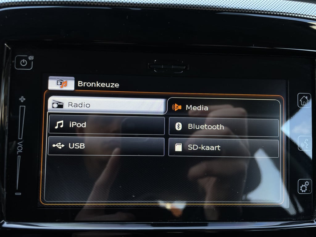 Suzuki Vitara 1.4 boosterjet style smart hybrid/trekhaak