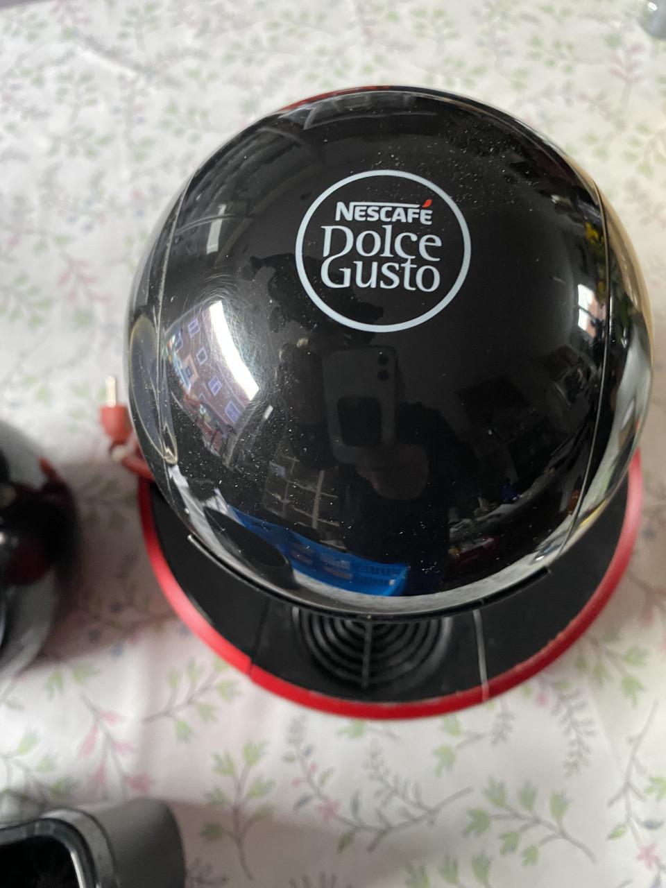 Koffiezetapparaat met accessoires