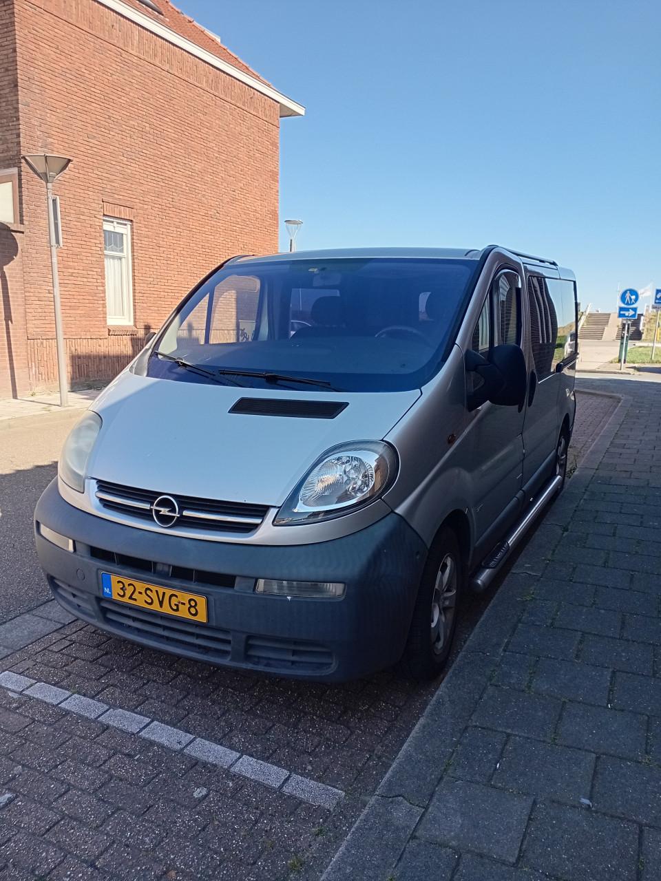 Opel vivaro camper