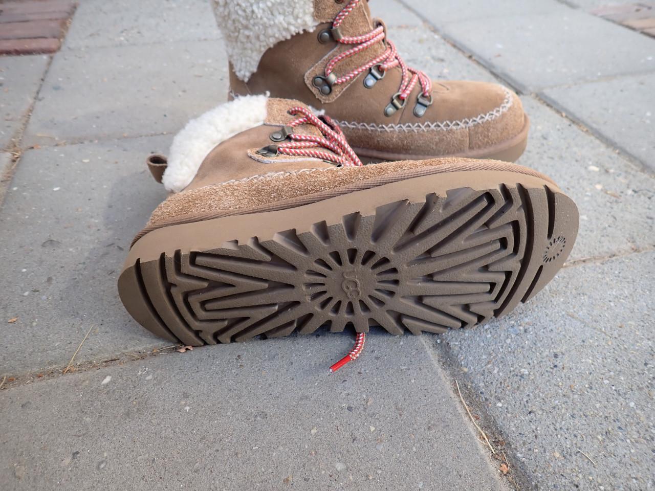 Ugg snowboots classic alpine lace-up