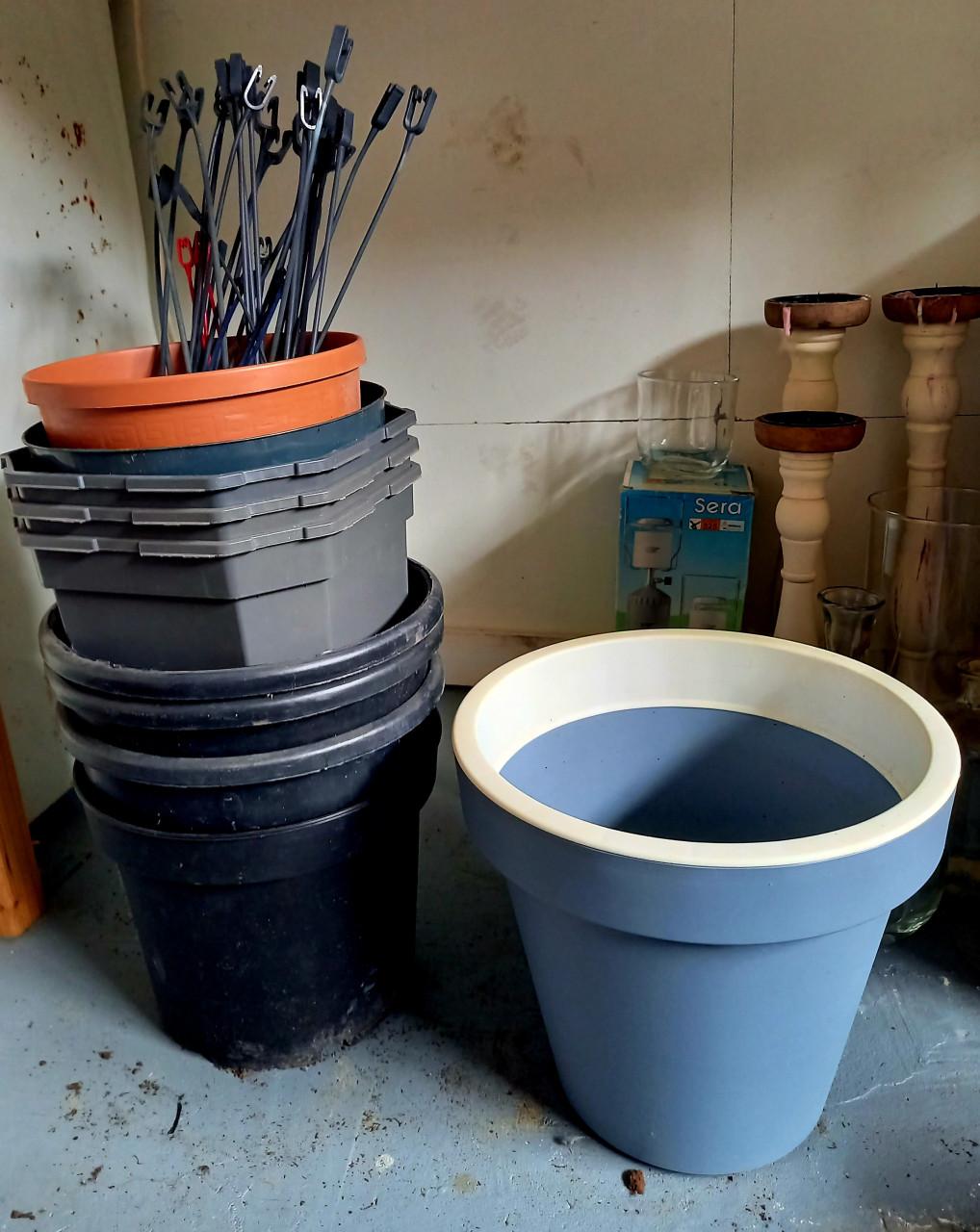 Bloempotten en nog meer opruiming