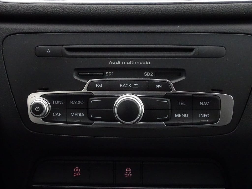 Audi Q3 2.0 tfsi quattro business edition automaat | navi | bluetooth