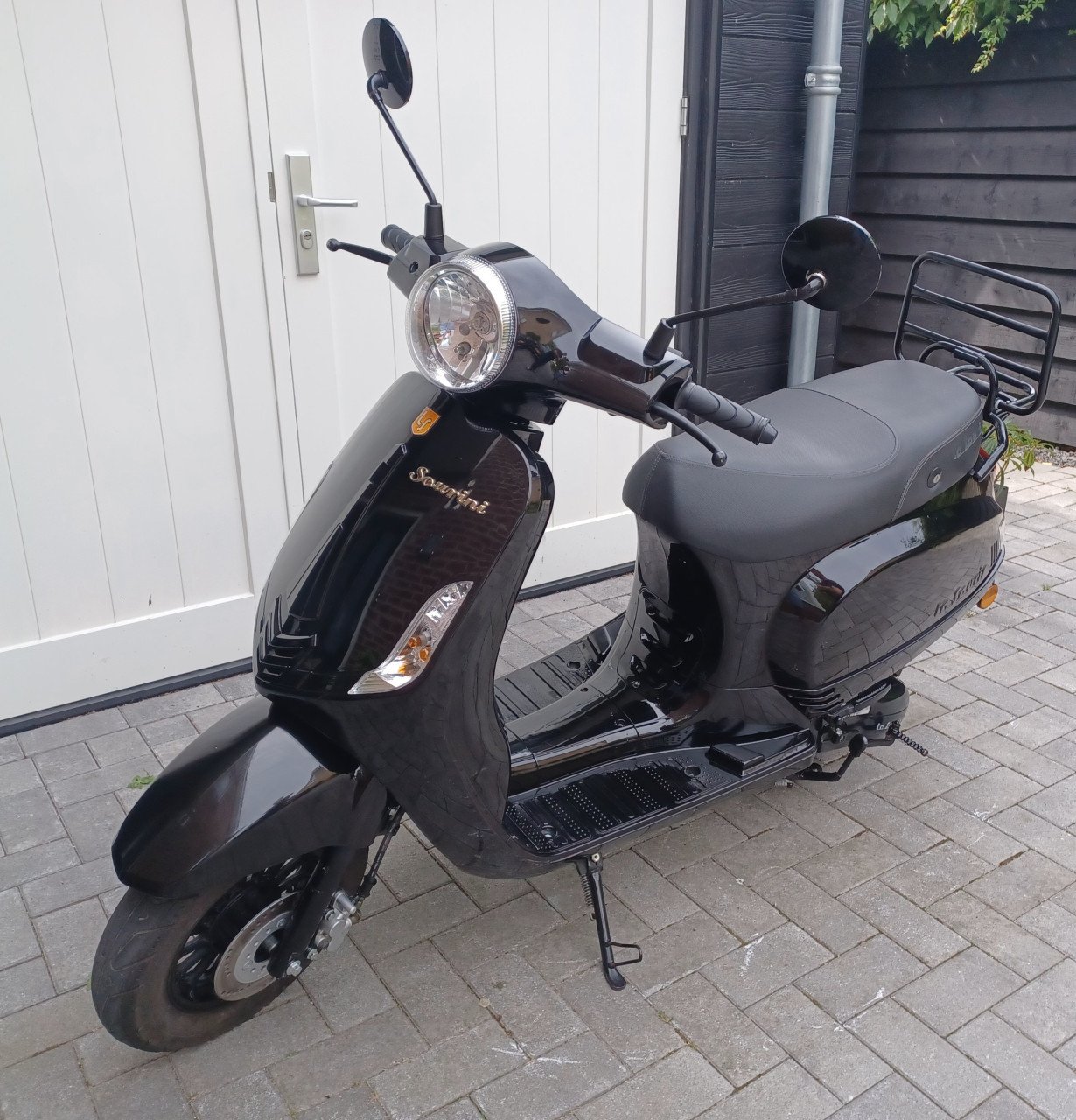 Scooter la souris  (sourini) geel kenteken