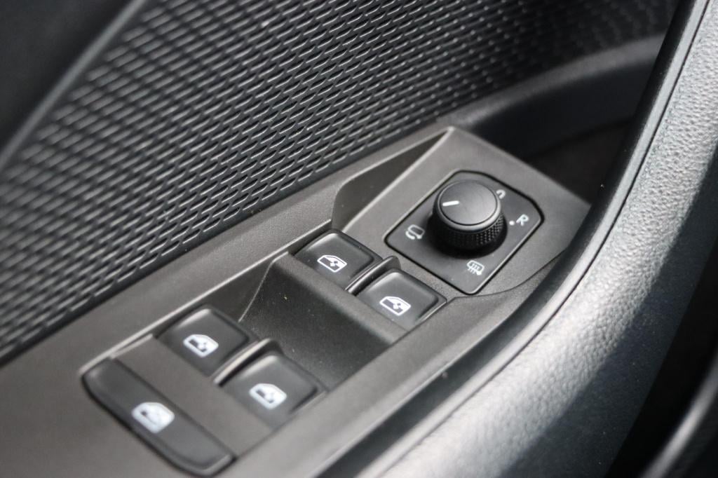 Skoda Octavia combi 1.0 tsi | ambition | 110pk | adaptive | carplay | senso