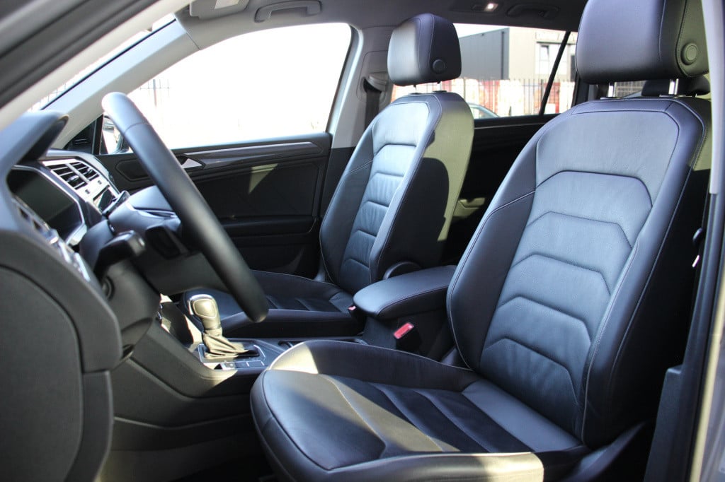 Volkswagen Tiguan Allspace 1.5 tsi highline r-line | pano | leder | 360 cam