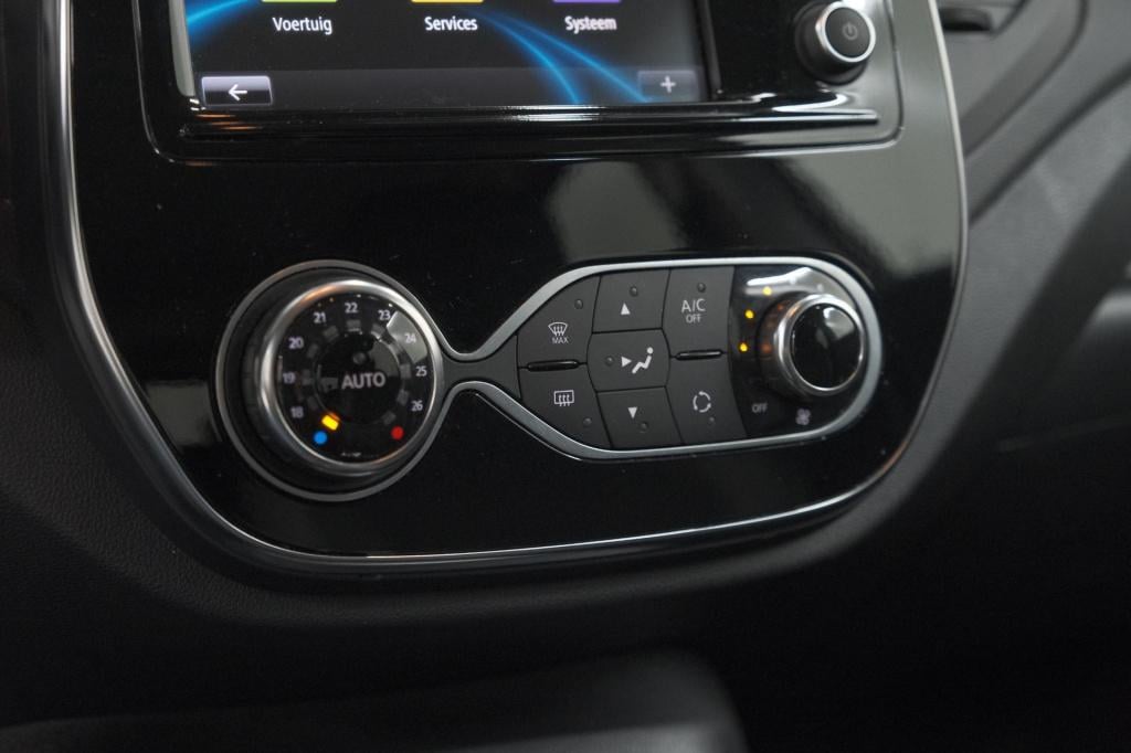Renault Captur tce 90 intens | trekhaak | navigatie | parkeersensoren | cli