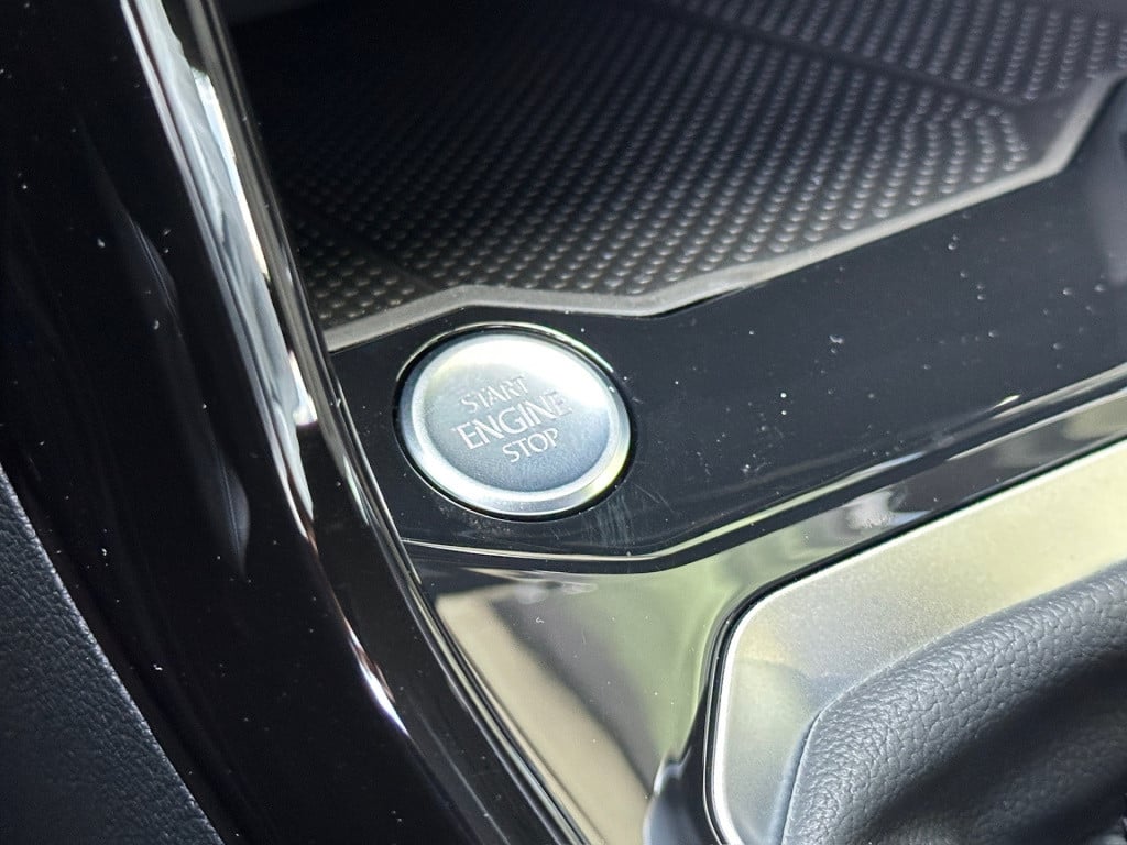 Volkswagen T-roc 1.5 tsi 150pk dsg r-line | camera | keyless | elek. achter