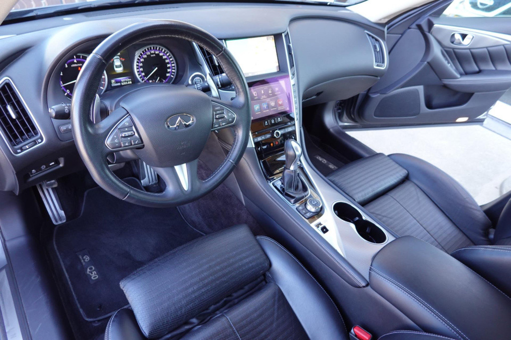 Infiniti Q q50 2.0t sport
