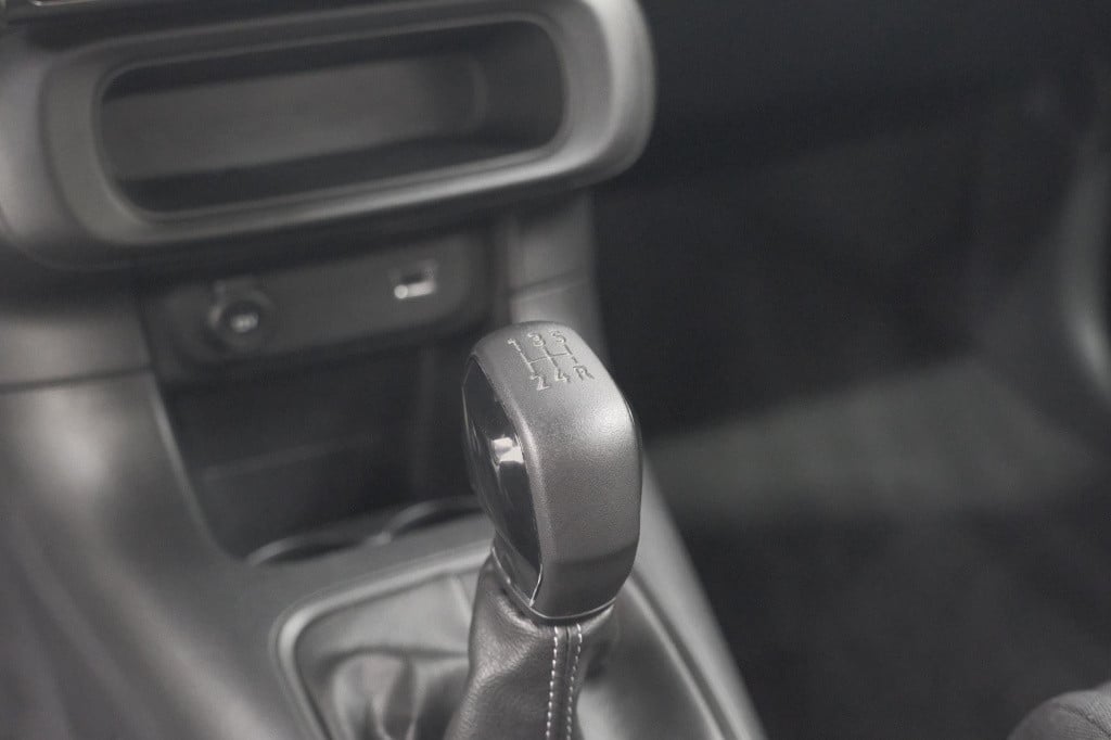 Citroen C3 Aircross puretech 82 feel | apple carplay | climate control | 15
