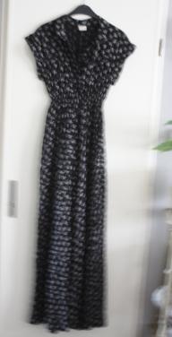 Zwart jurk met bloemen print maat 40