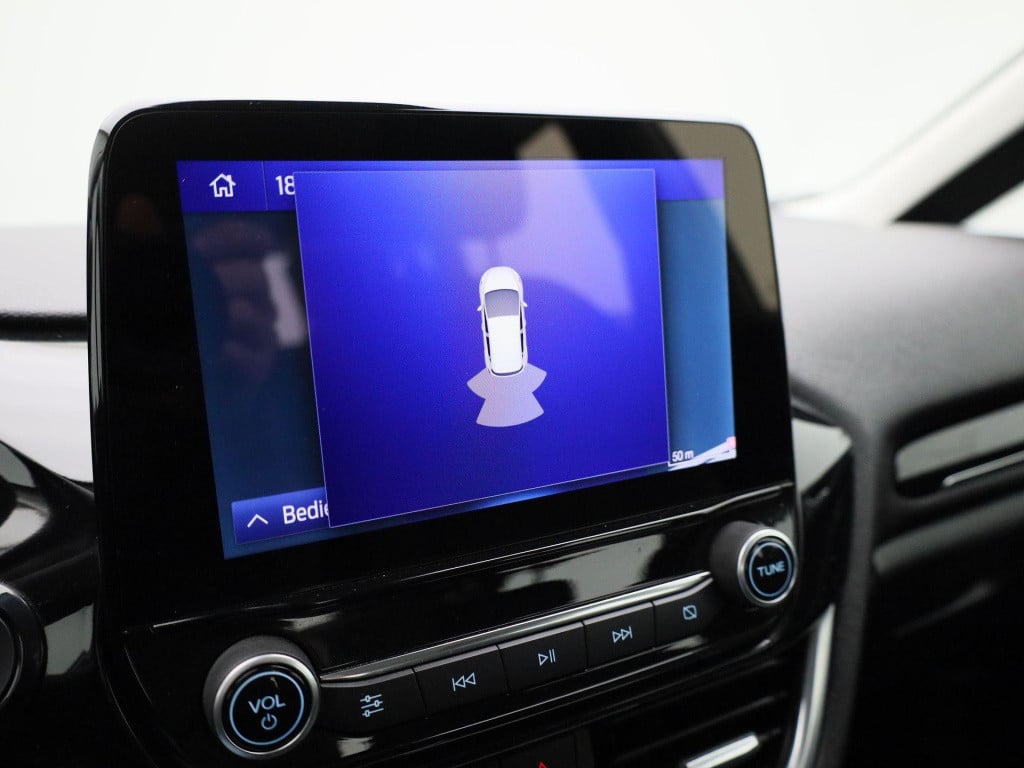 Ford Fiesta 1.0 ecoboost titanium x | lmv | parkeer sensoren | navigatie | 