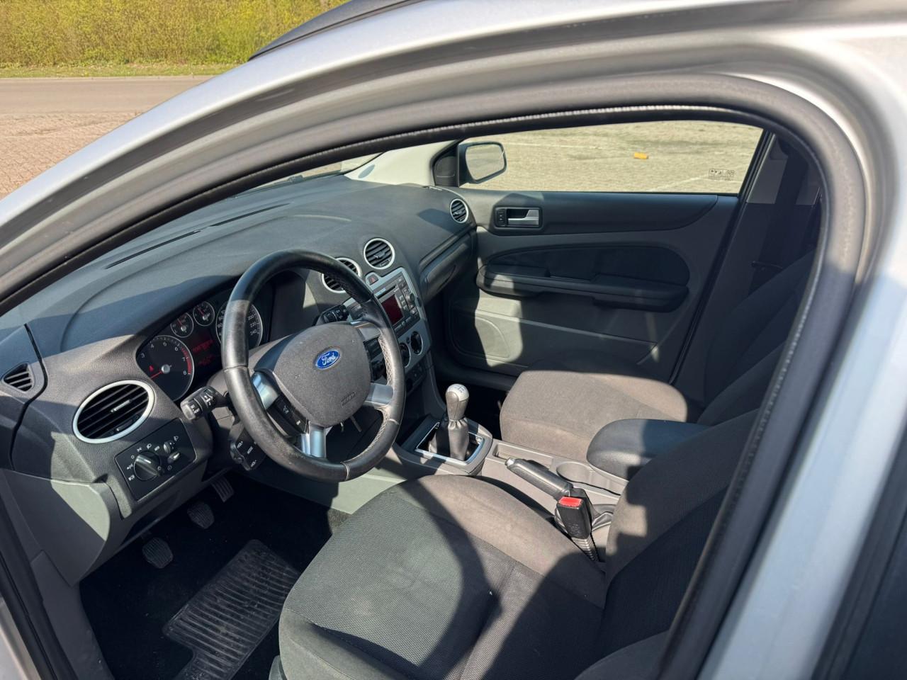 Ford focus bj 2007 1400 euro