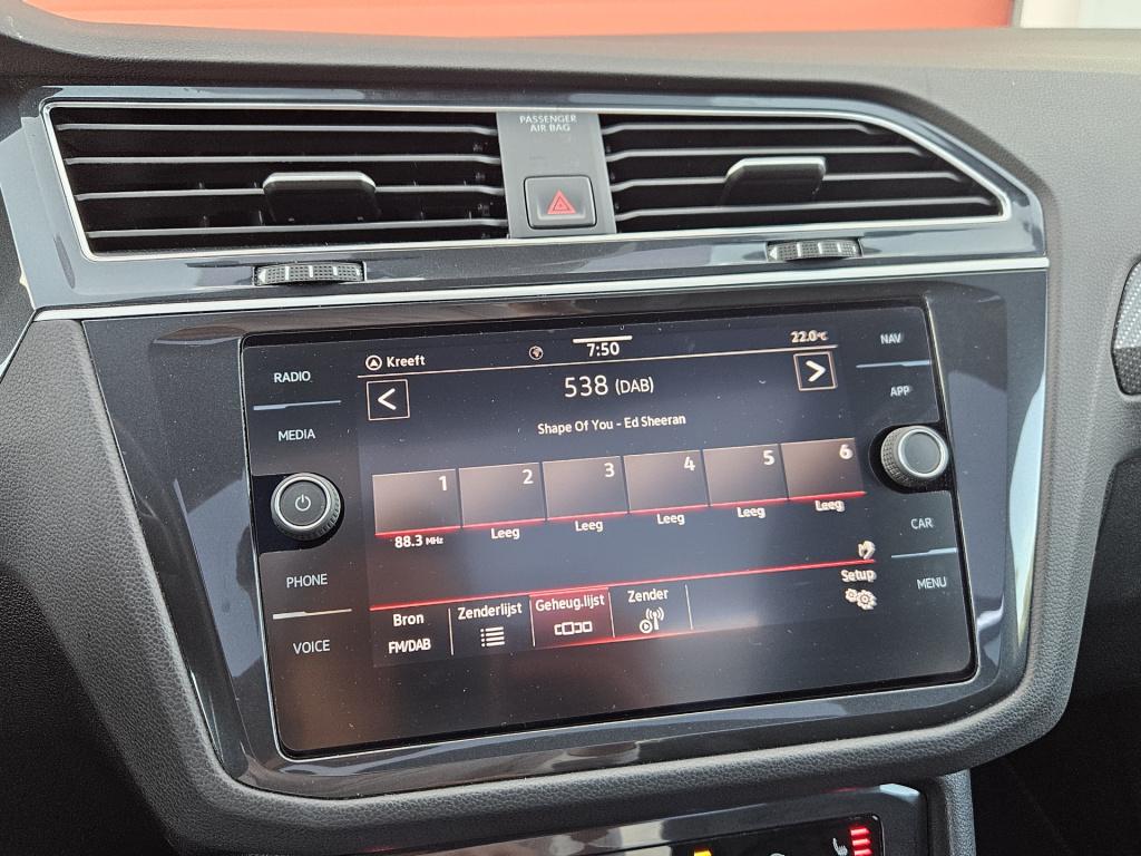Volkswagen Tiguan 1.5 tsi r-line business+ | pano | elek. trekhaak rijklaar