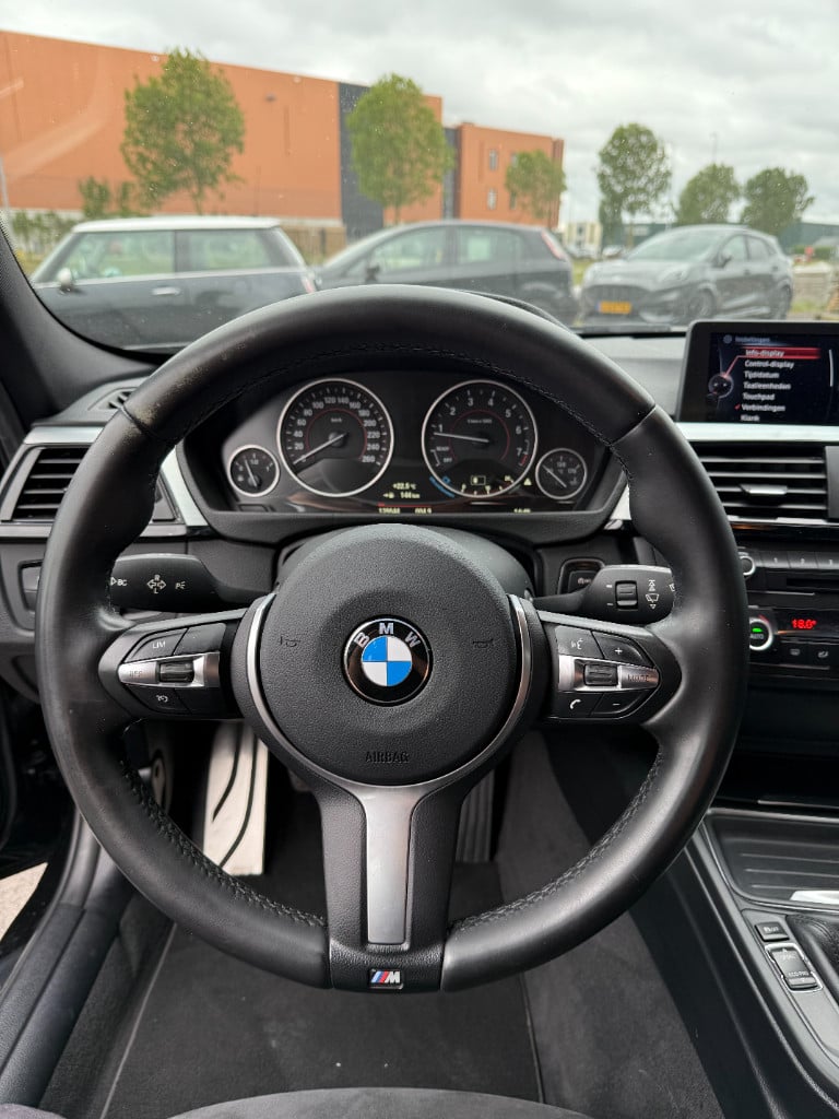 BMW 3-serie 316i - touring - m sport edition - origineel nl - nap -