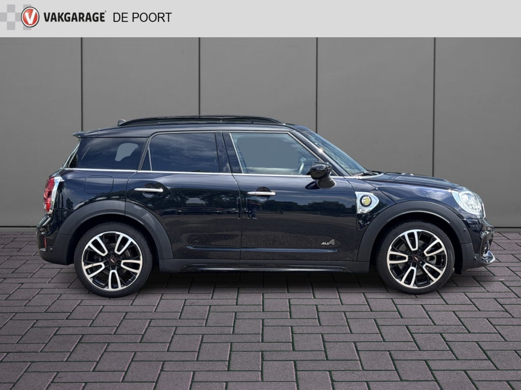 Mini Countryman mini 2.0 cooper s e all4 jcw | nl-auto | 1e eig | btw | pan