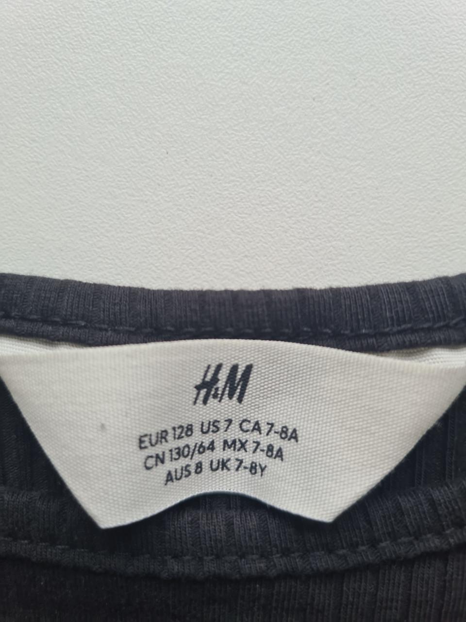 Zwart basic longsleeve van H&M  Maat 128