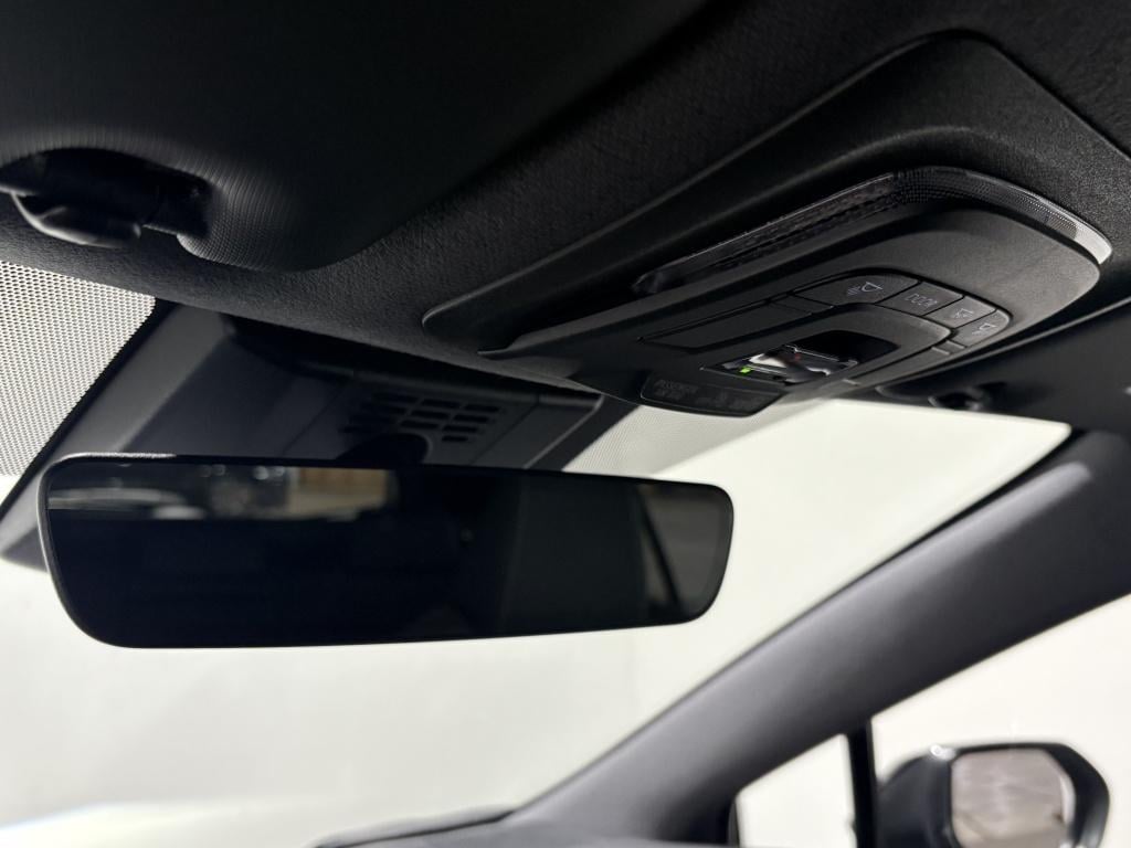 Toyota Corolla Touring Sports hybrid 140 dynamic