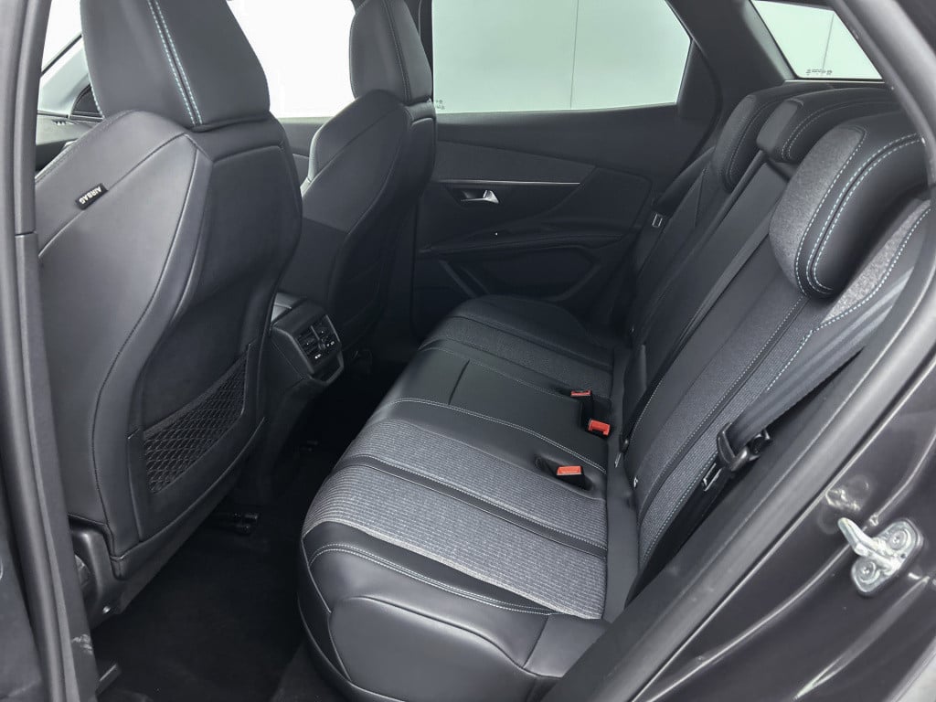 Peugeot 3008 plug-in hybrid 225pk automaat allure | rijklaar | elektrische 