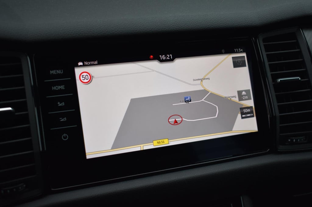 Skoda Kodiaq 1.5 tsi sportline | trekhaak | camera | nap | adapt. cruise co