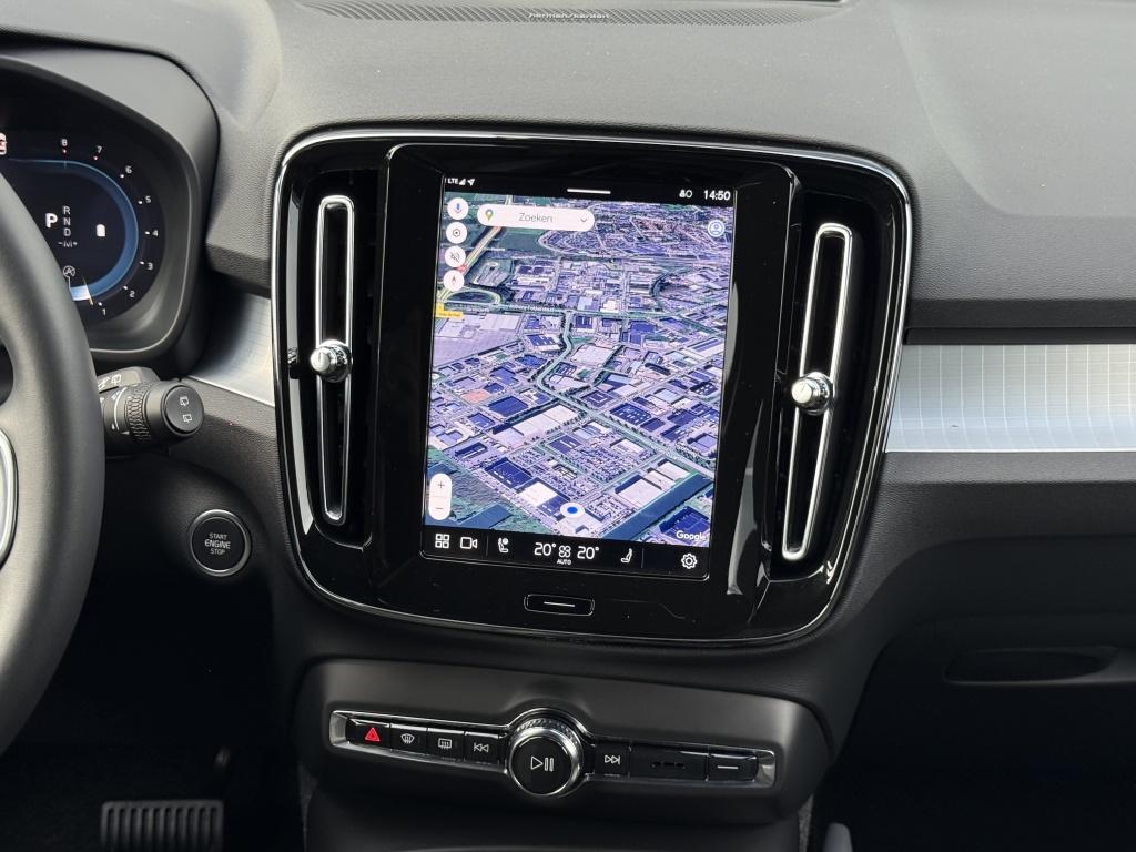 Volvo XC40 b4 197pk plus dark |adap.cruise| trekhaak | camera| elektrische