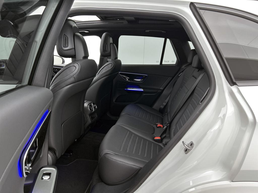 Mercedes-Benz Glc 300e 4matic sport edition | premium pakket | nightpakket 